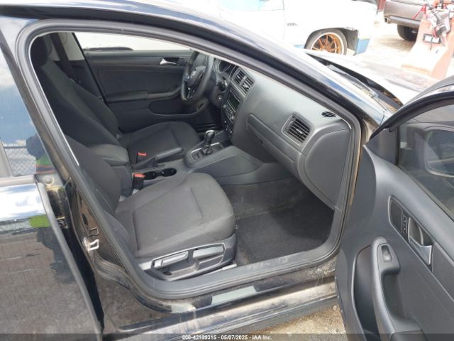 3VW2K7AJ2FM289663 Volkswagen Jetta 2.0l S