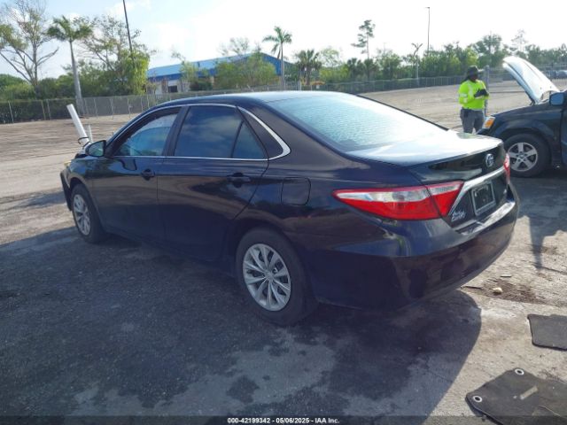 4T1BF1FK1HU805219 Toyota CAMRY LE