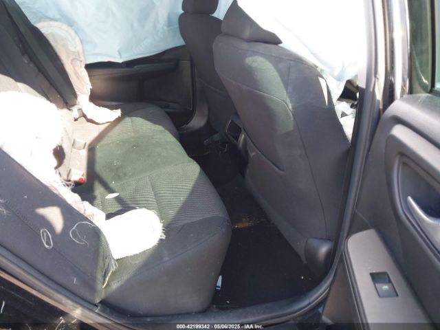 4T1BF1FK1HU805219 Toyota CAMRY LE