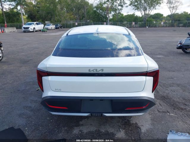 3KPFT4DE7SE047910 KIA K4 Lxs