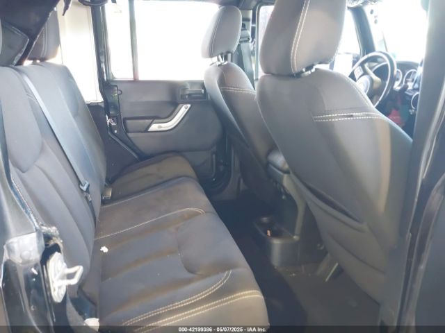1C4HJWEG8FL578069 Jeep Wrangler Unlimited Sahara