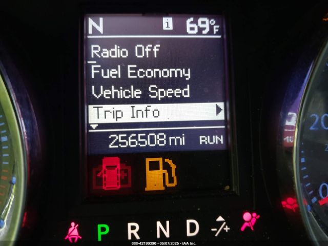 2C4RC1BG2FR696499 Chrysler 2015