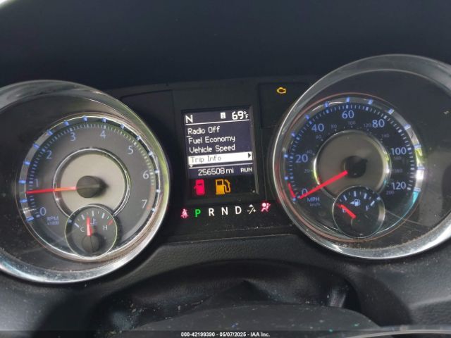 2C4RC1BG2FR696499 Chrysler 2015