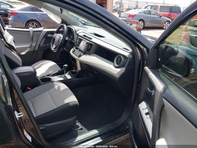 JTMRJREV3HD077401 Toyota Rav4 Hybrid Xle
