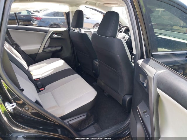 JTMRJREV3HD077401 Toyota Rav4 Hybrid Xle