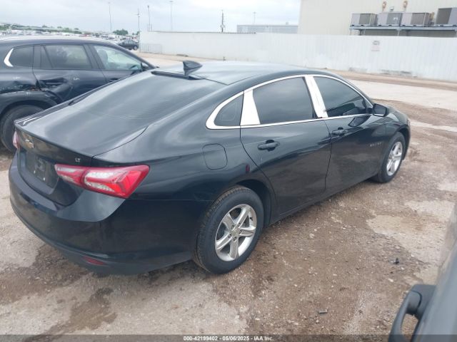 2021 CHEVROLET MALIBU 1G1ZD5ST8MF004762 Photo 3