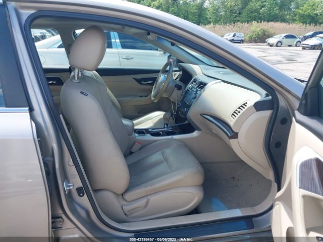 1N4AL3AP2EC111556 Nissan Altima 2.5 Sl