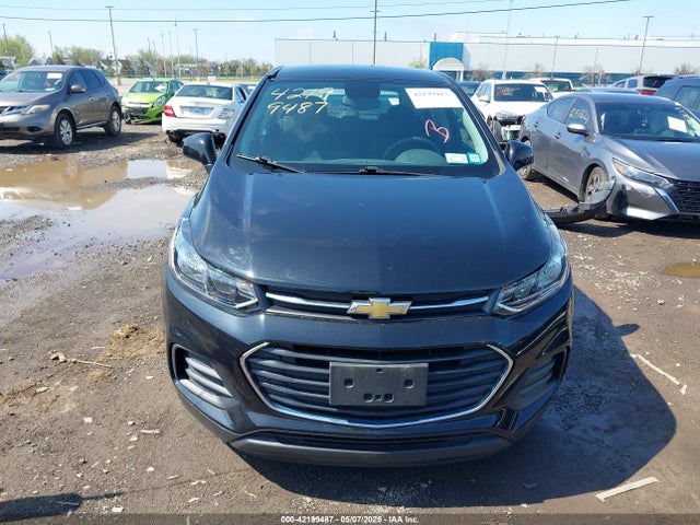 KL7CJKSB7LB036732 Chevrolet Trax Fwd Ls