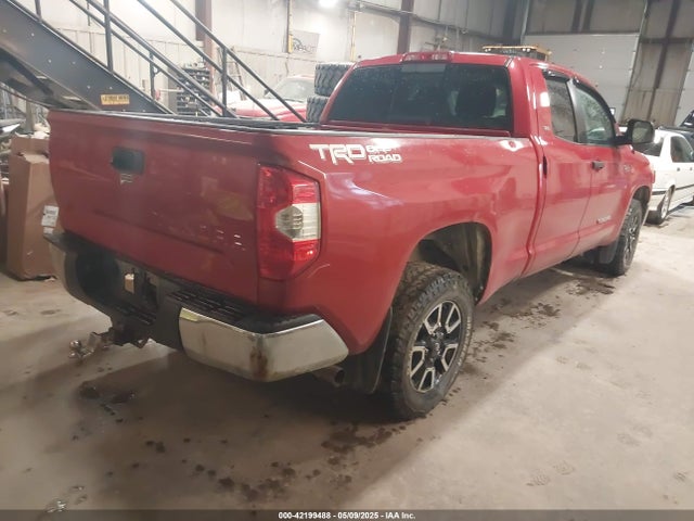 5TFUY5F13EX409535 Toyota Tundra Sr5 5.7l V8