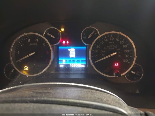 5TFUY5F13EX409535 Toyota Tundra Sr5 5.7l V8