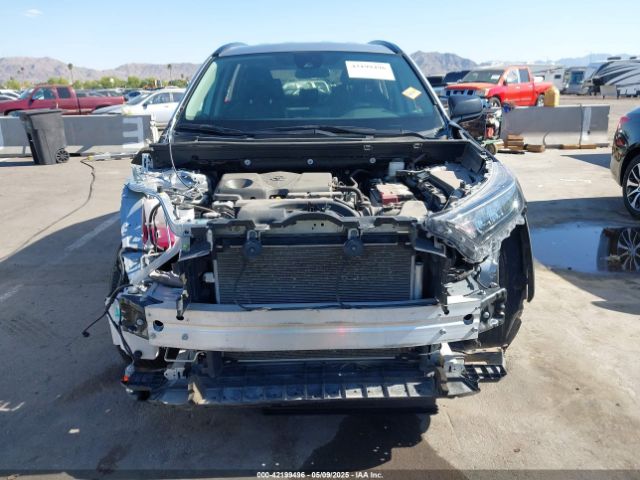 2T3F1RFV1MC249117 Toyota RAV4 LE