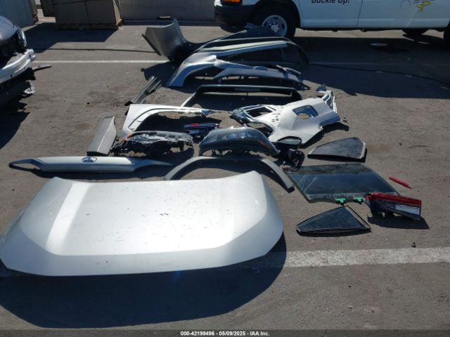 2T3F1RFV1MC249117 Toyota RAV4 LE