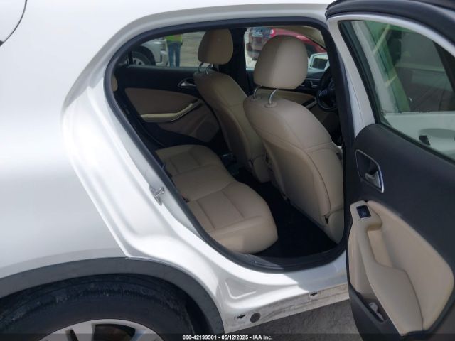 WDCTG4GB0LU026595 Mercedes-Benz Gla 250 4matic