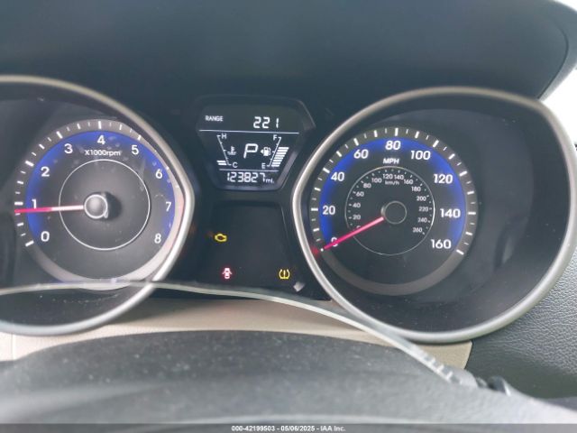 KMHDH4AE2EU060997 Hyundai Elantra Limited