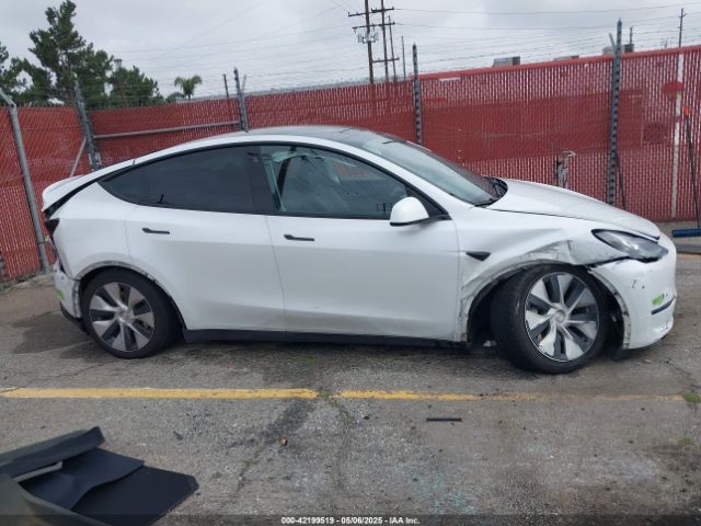 7SAYGAEE9PF702910 Tesla Model Y Awd/long Range Dual Motor All-wheel Drive