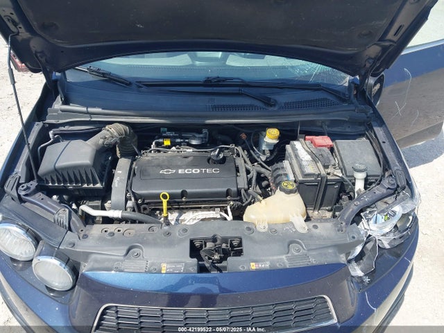 1G1JC5SH8G4143995 Chevrolet Sonic Lt Auto