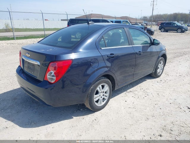 1G1JC5SH8G4143995 Chevrolet Sonic Lt Auto