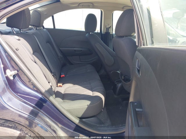 1G1JC5SH8G4143995 Chevrolet Sonic Lt Auto