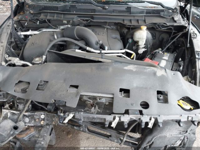 3C6RR7KT3HG705029 RAM 1500 Express  4x4 5'7 Box