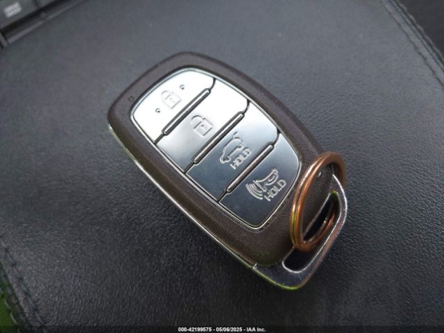 KM8J33AL9KU949771 Hyundai TUCSON SEL