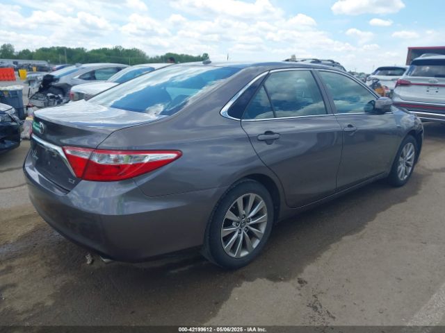 2015 TOYOTA CAMRY 4T1BF1FK2FU046464 Photo 3