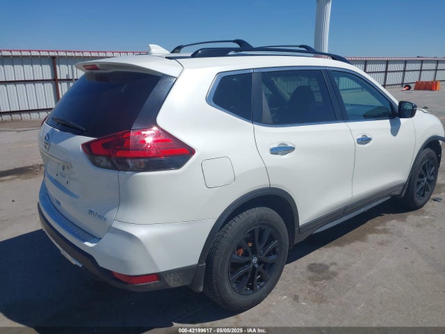 5N1AT2MV3HC802562 Nissan ROGUE SV
