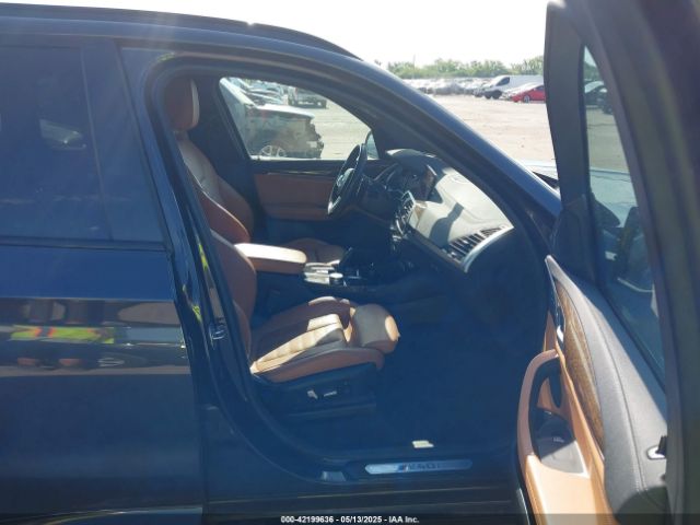 2019 BMW X3 5UXTS3C56K0Z07174 Photo 4