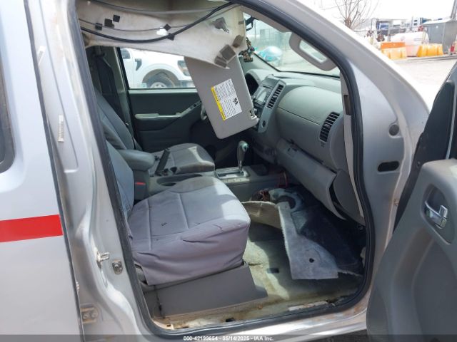 1N6AD0EV5FN742626 Nissan Frontier Sv