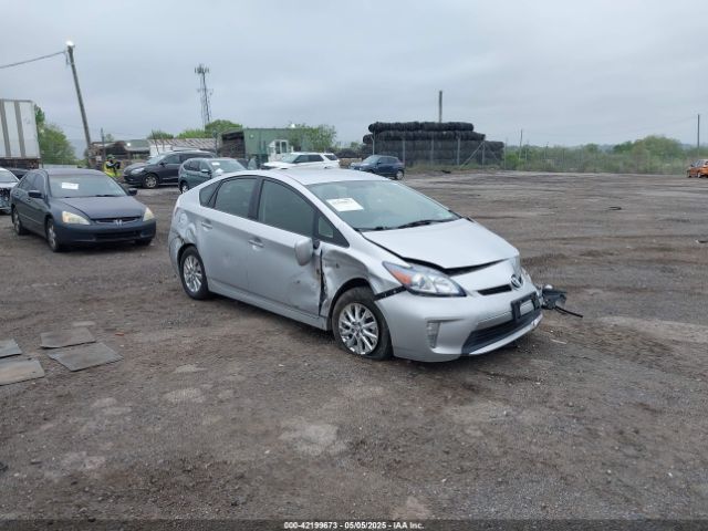 JTDKN3DP1E3050561 auction archive image