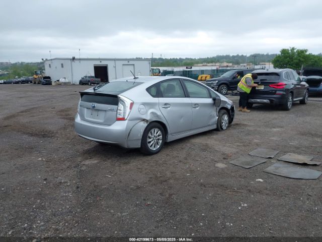 JTDKN3DP1E3050561 Toyota PRIUS PLUG-IN
