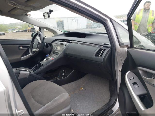 JTDKN3DP1E3050561 Toyota PRIUS PLUG-IN