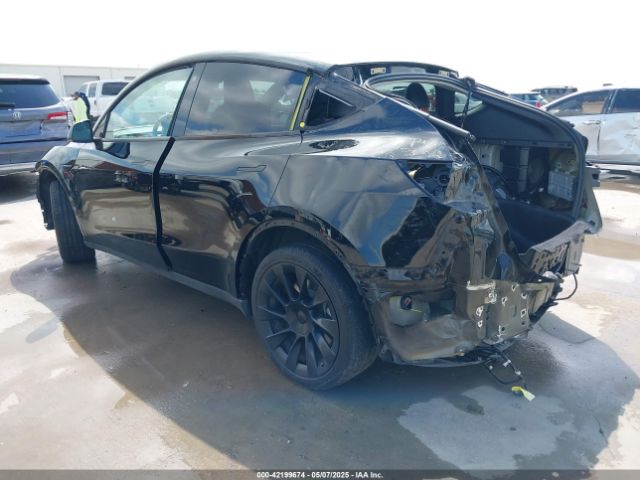 2022 TESLA MODEL Y 7SAYGAEEXNF543540 Photo 2