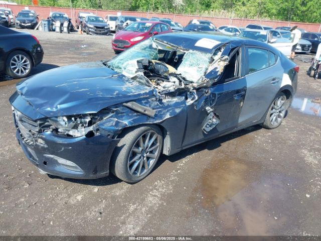 2018 MAZDA MAZDA3 3MZBN1V38JM188734 Photo 1