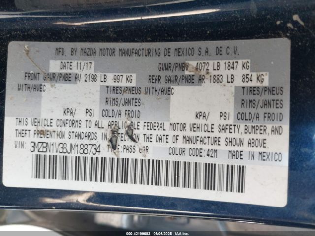 2018 MAZDA MAZDA3 3MZBN1V38JM188734 Photo 8