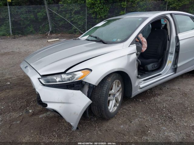 1FA6P0H72E5372107 Ford FUSION SE