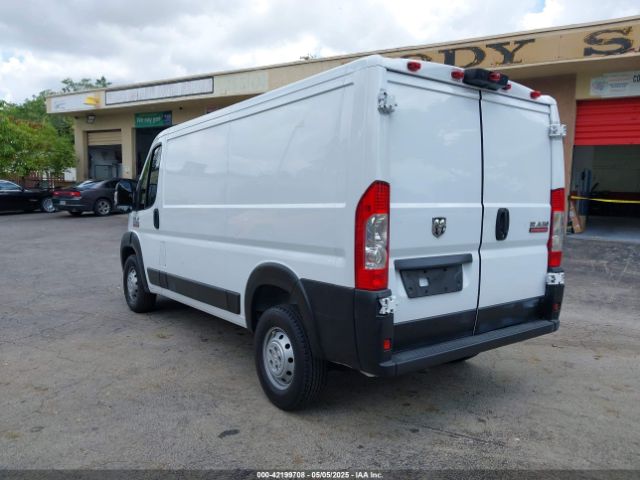 3C6TRVAG5KE505805 RAM Promaster 1500 Low Roof 136 Wb