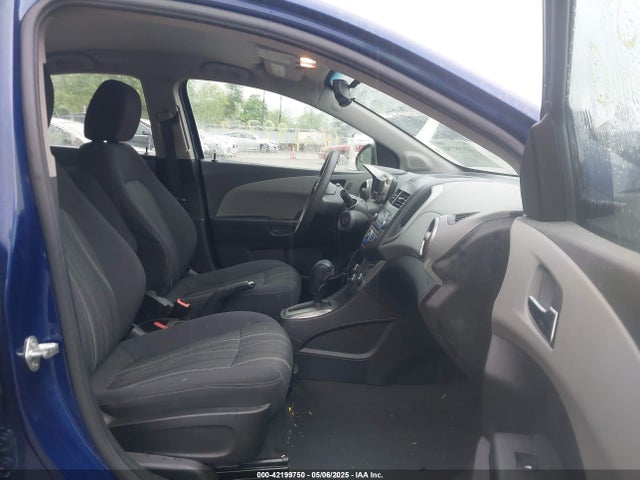 1G1JC5SH3E4212735 Chevrolet Sonic Lt Auto