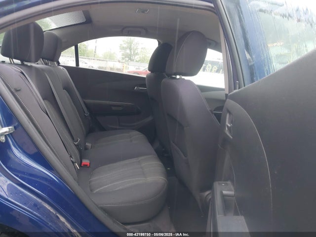 1G1JC5SH3E4212735 Chevrolet Sonic Lt Auto