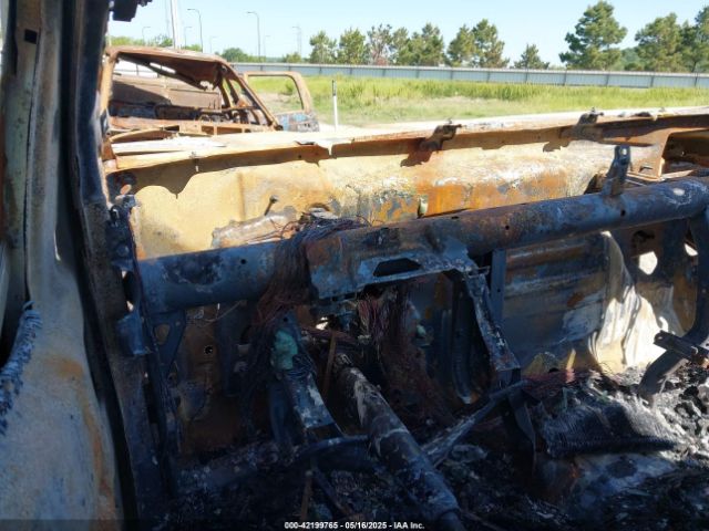 2022 GMC SIERRA 2500HD 1GT49ME72NF100853 Photo 5
