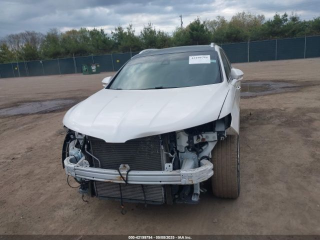 2LMTJ8LP4GBL83922 Lincoln Mkx Reserve