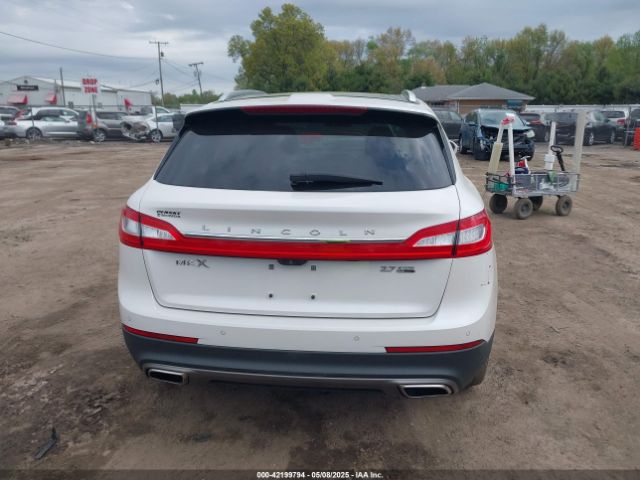 2LMTJ8LP4GBL83922 Lincoln Mkx Reserve