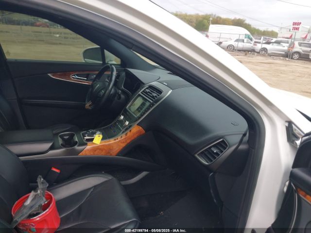 2LMTJ8LP4GBL83922 Lincoln Mkx Reserve