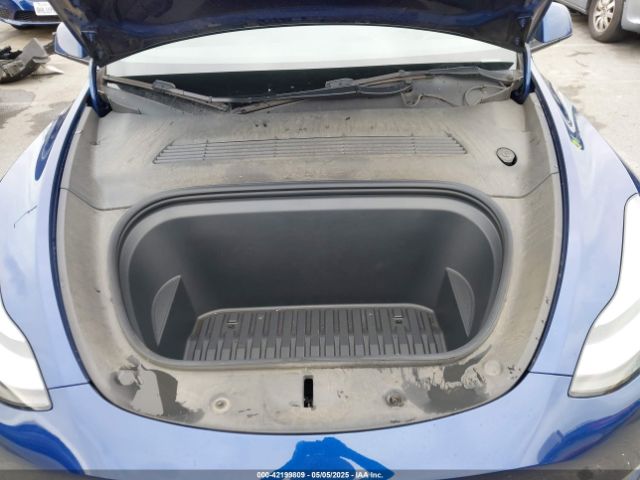 2021 TESLA MODEL Y 5YJYGDEE1MF282196 Photo 9