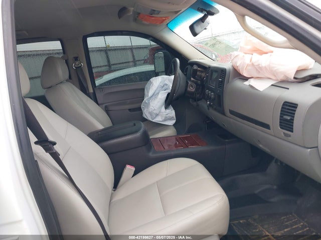 GMC lml 2014 1GT12ZC80EF152353 Image 5