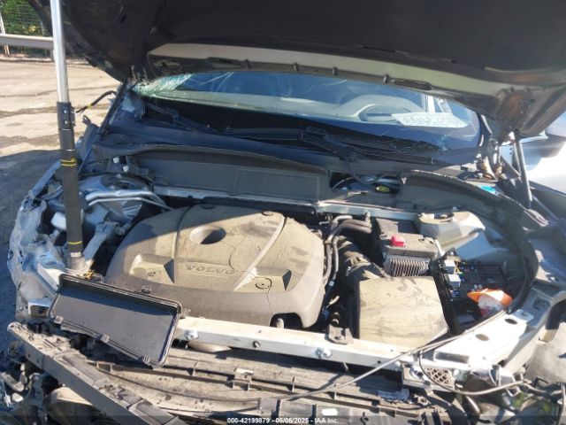2019 VOLVO XC60 YV4A22RM1K1351428 Photo 9