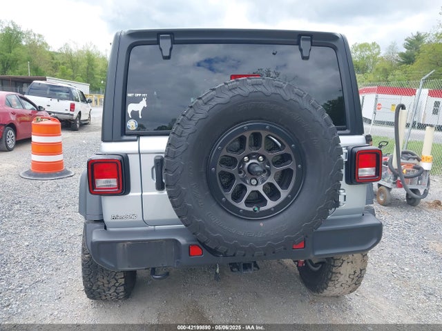 1C4HJXDN0PW511682 Jeep Wrangler 4-door Willys 4x4