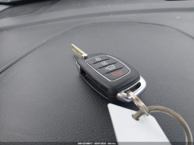 5NPE24AF2HH565424 Hyundai SONATA SE