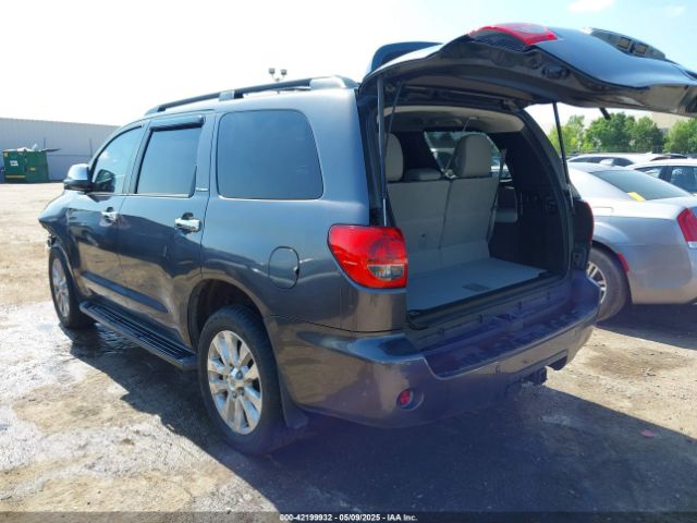 2012 TOYOTA SEQUOIA 5TDDW5G10CS067243 Photo 2