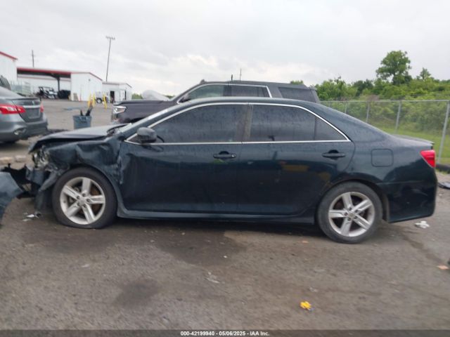 4T1BF1FK9EU399878 Toyota CAMRY SE