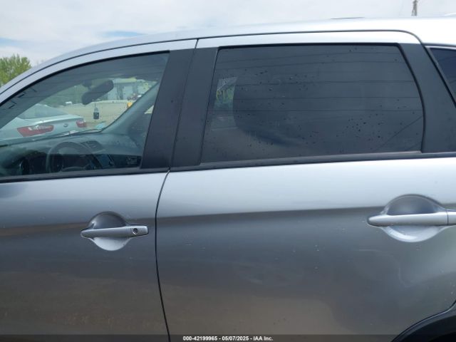 JA4AP3AU5HZ070131 Mitsubishi Outlander Sport 2.0 Es